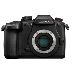 Panasonic Lumix DC-GH5 II Body