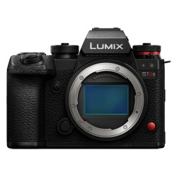 Panasonic Lumix DC-S1II E Body