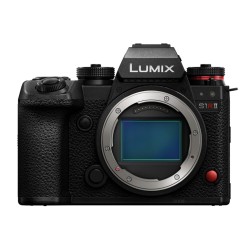 Panasonic Lumix DC-S1R II Body Vollformat  44,3 Megapixel  Full HD 