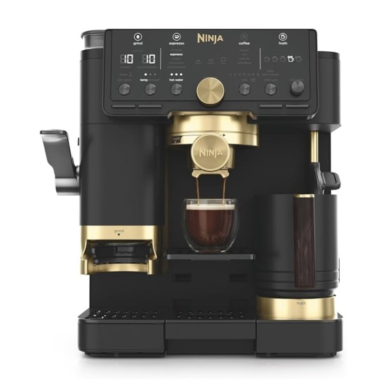 Ninja Luxe Café Pro David Beckham 3-in-1-Kaffeemaschine Schwarz und Gold Ninja Luxe Café Pro David Beckham 3-in-1-Kaffeemaschine Schwarz und Gold