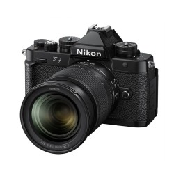 Nikon Z f Kit 24-70 mm f4.0 schwarz Vollformat  24,5 Megapixel  Full HD 